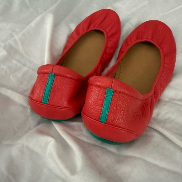 Tieks Ballet Flats • Poppy Coral • Size 10 • Leather Classic - Picture 4 of 5